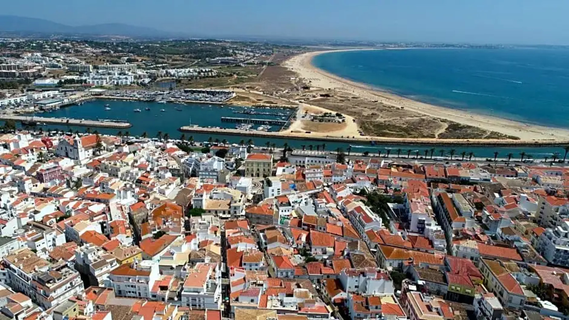 Racing Mackerel Hostel