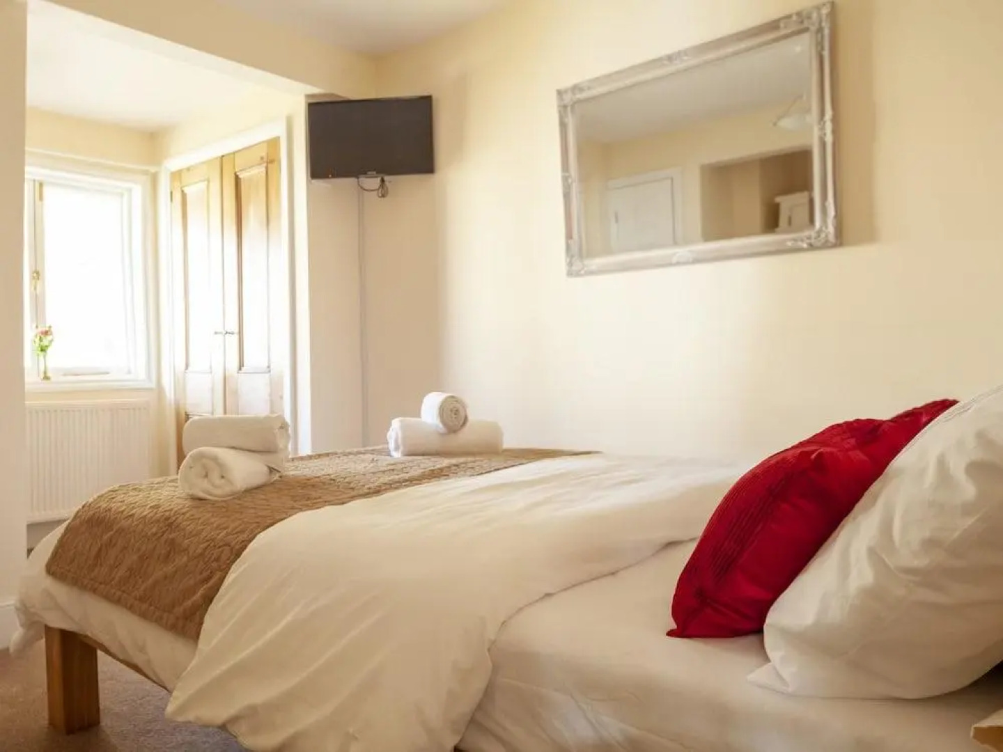 Garden Apartment On The Beach