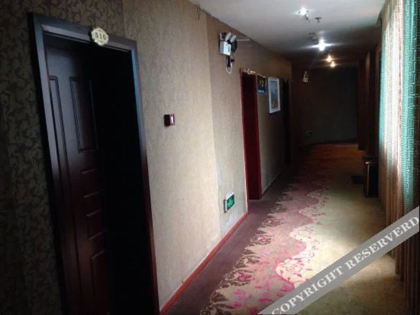 Tenglong Business Hotel