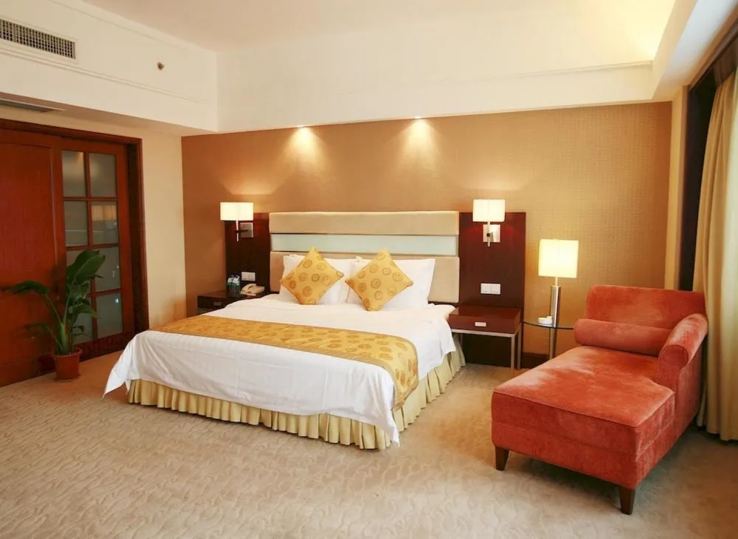 Vaya International Hotel