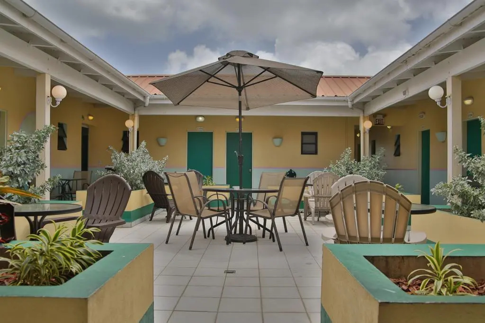 Carls Unique Inn