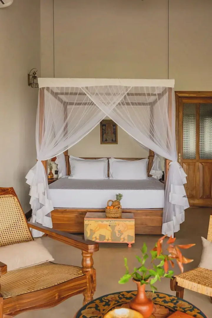 Villa Monkey House