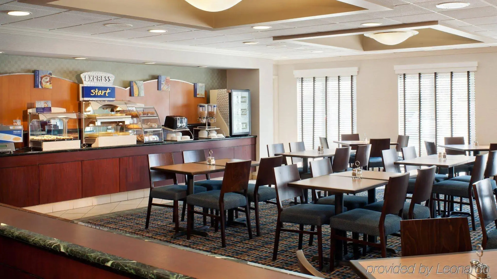 Holiday Inn Express Newport North - Middletown by IHG