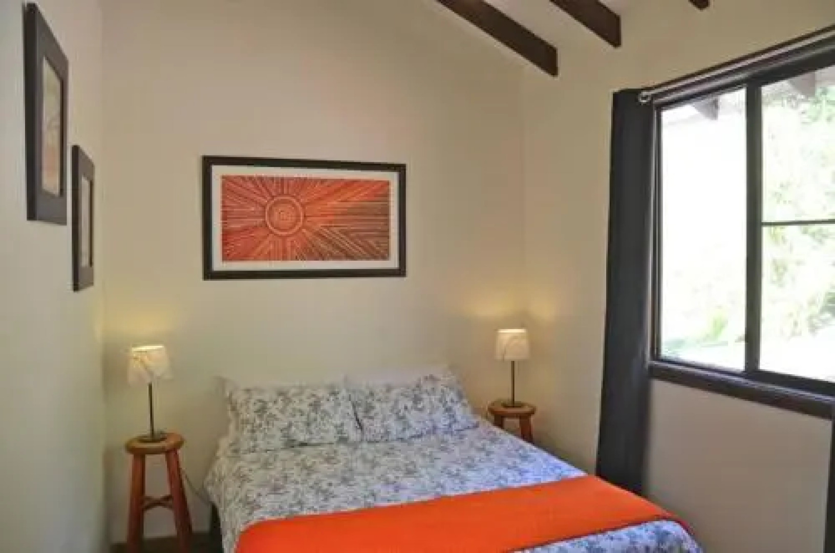 Barrels Beach House, 28 Dulconghi Street