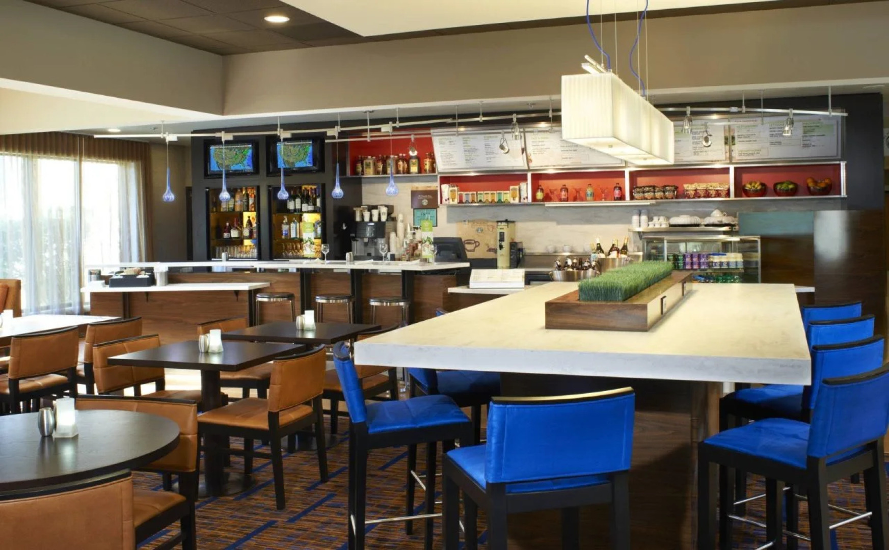 Courtyard by Marriott Detroit Warren