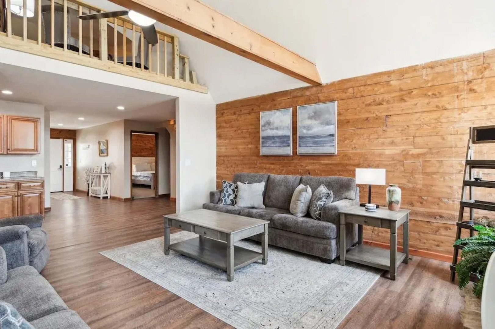 Lakelife At Somerset 4 Bedroom Home