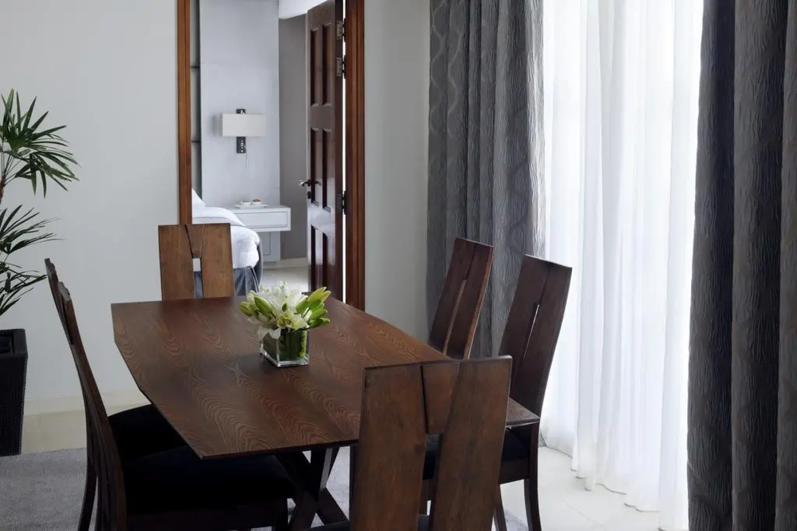 Mövenpick Al Bida'a Apartment