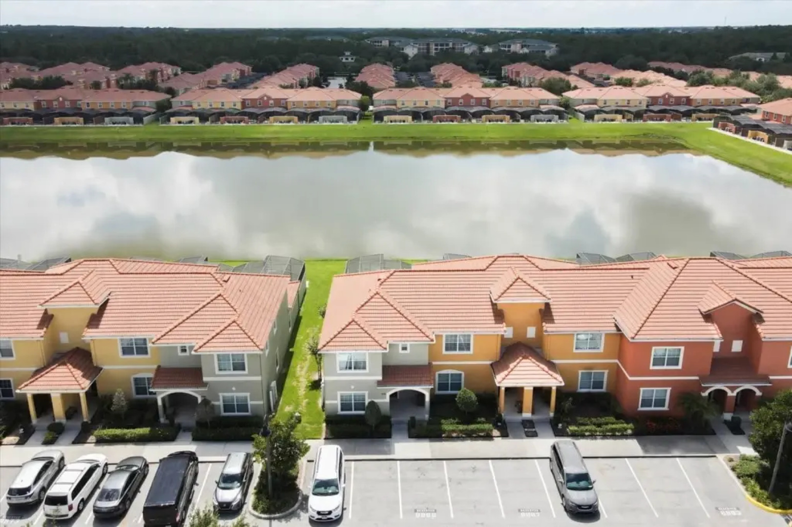 5 Bedrooms / 4 Bathrooms / Paradise Palms (8869 CP), Kissimmee, US