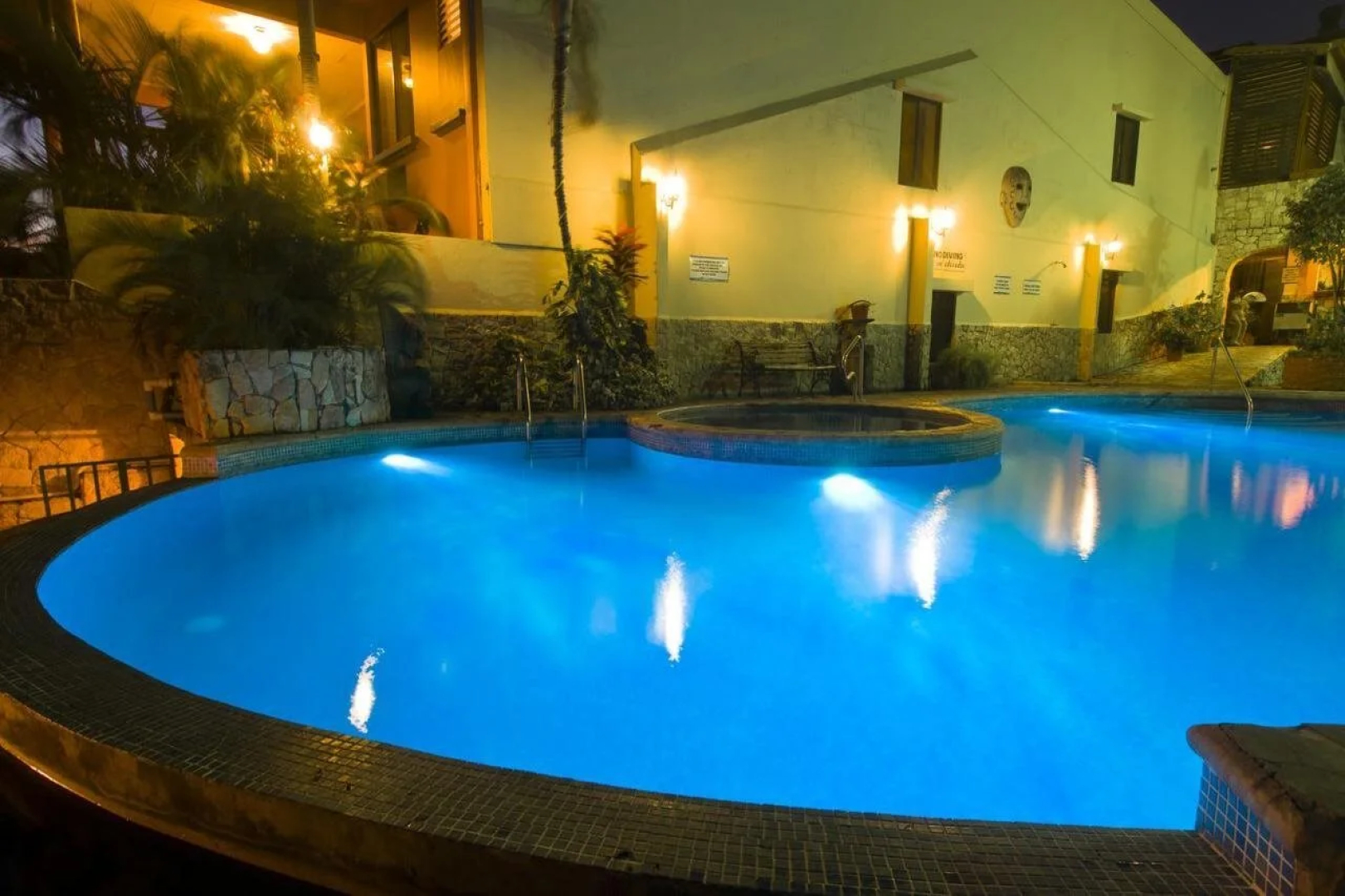 Adventure Inn