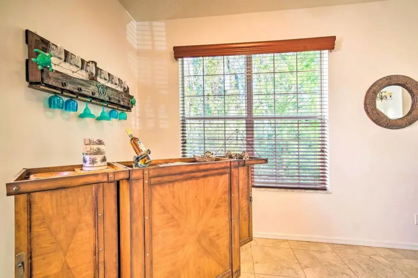 Pet-friendly Homosassa Condo: Walk to River!