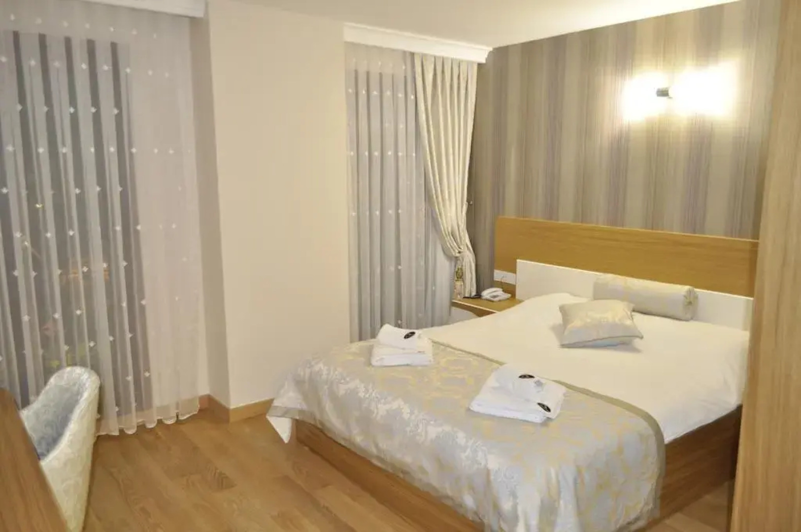 Shah Inn Hotel
