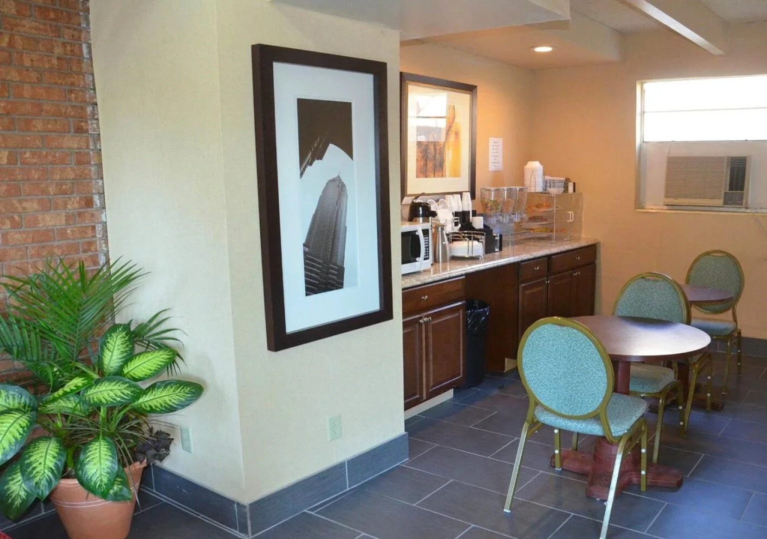 Americas Best Value Inn Augusta Historic Downtown