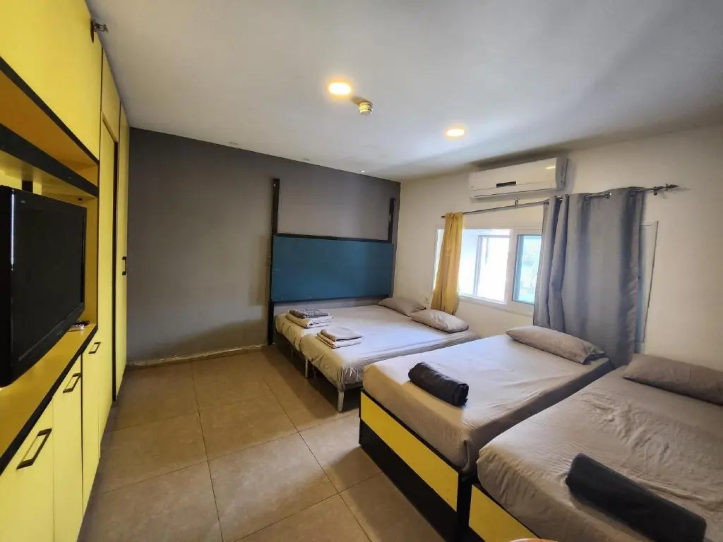 Amdar Hotel & Hostel