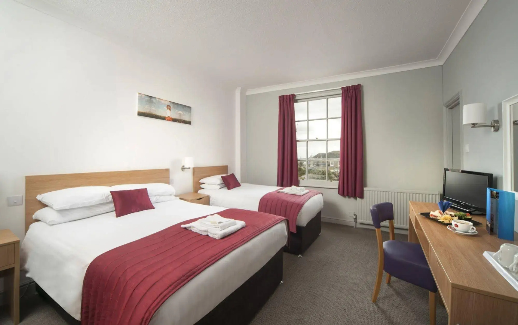 The Carlton Hotel