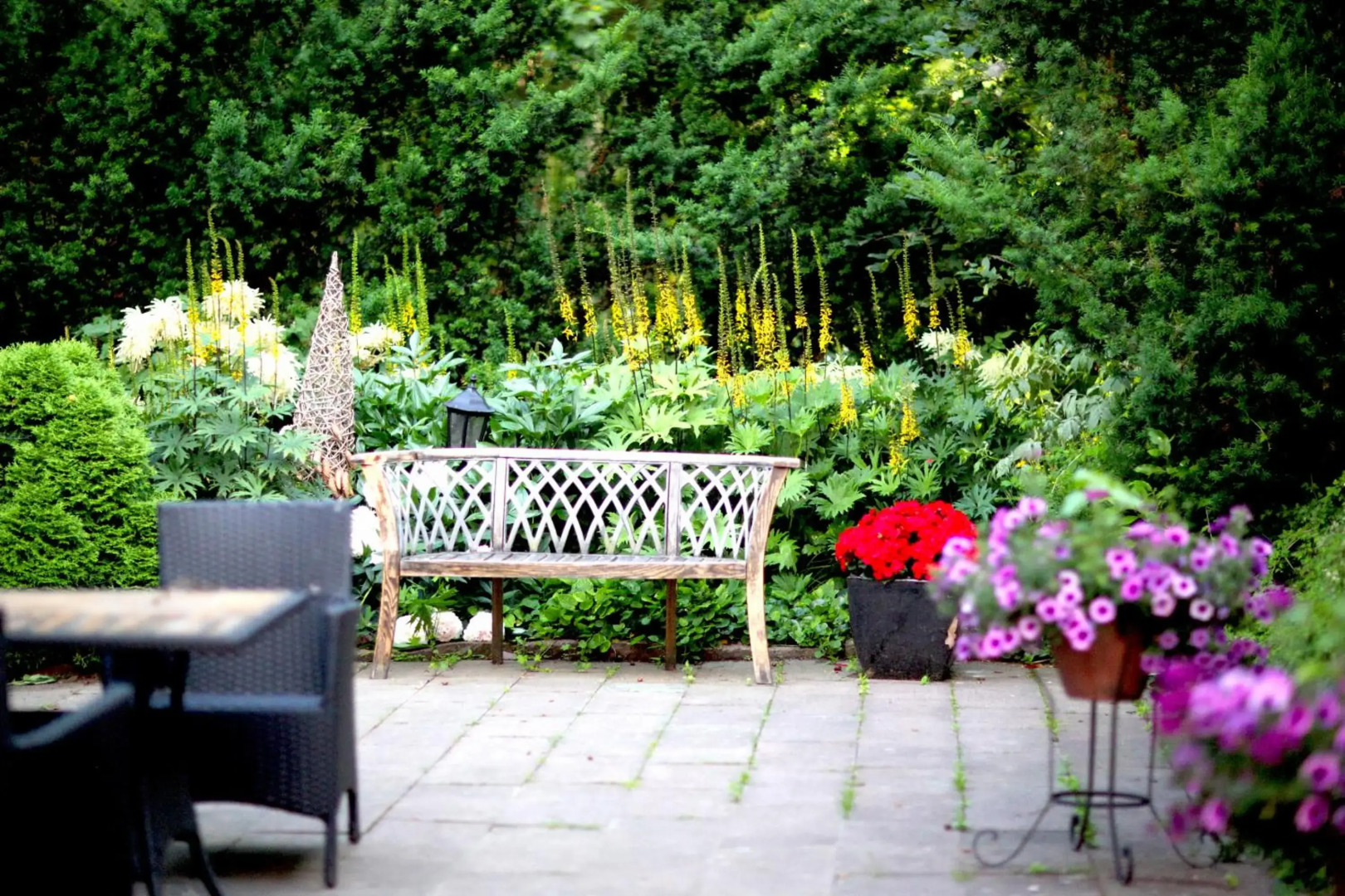 Theater and Beach Apartment