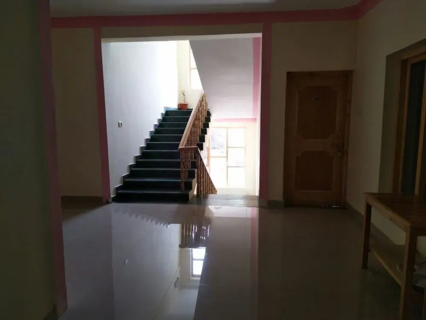 Hotel Khakshal Chubi