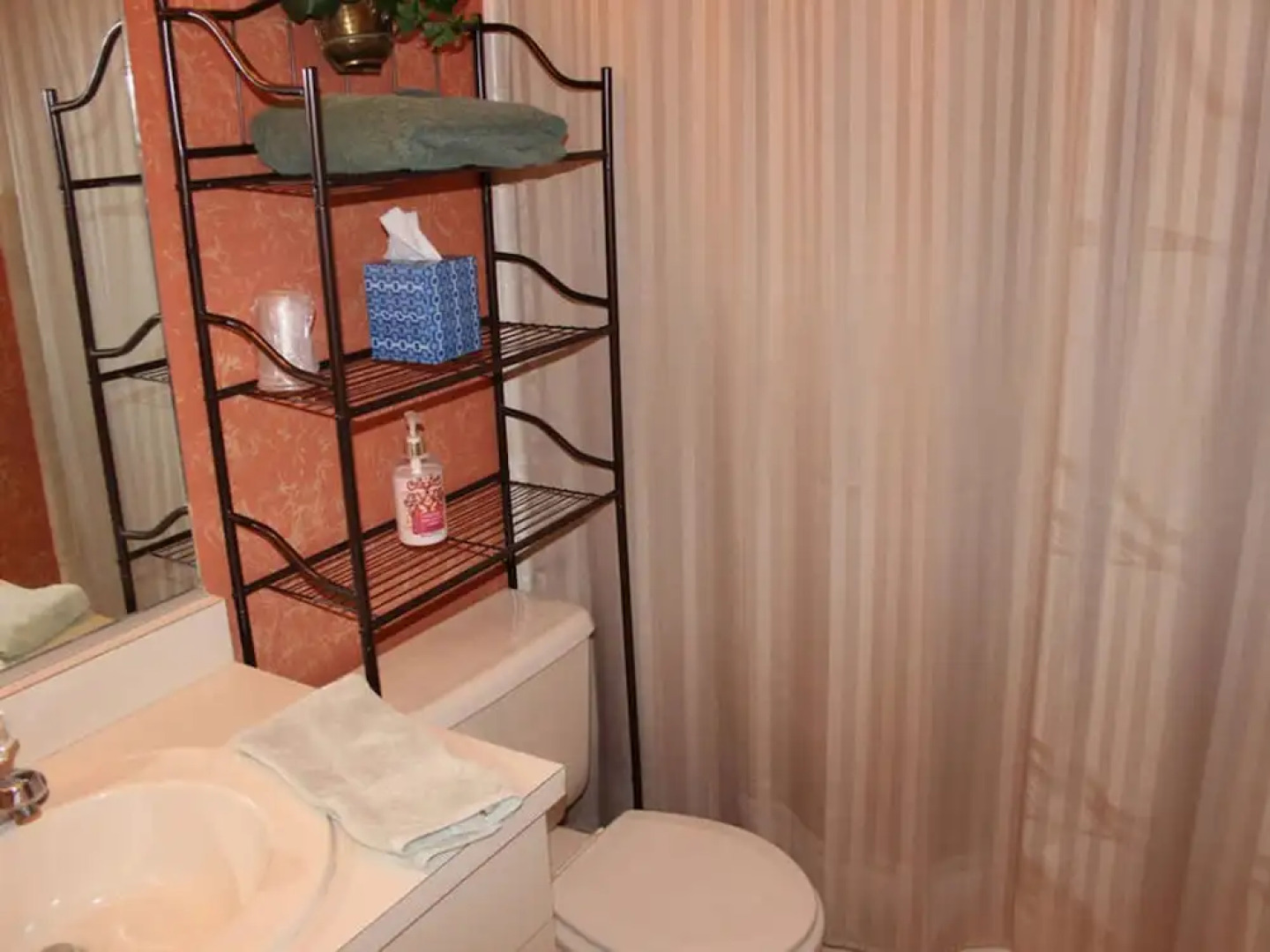 Spruce Creek Fly-In 2037 by Ocean Properties