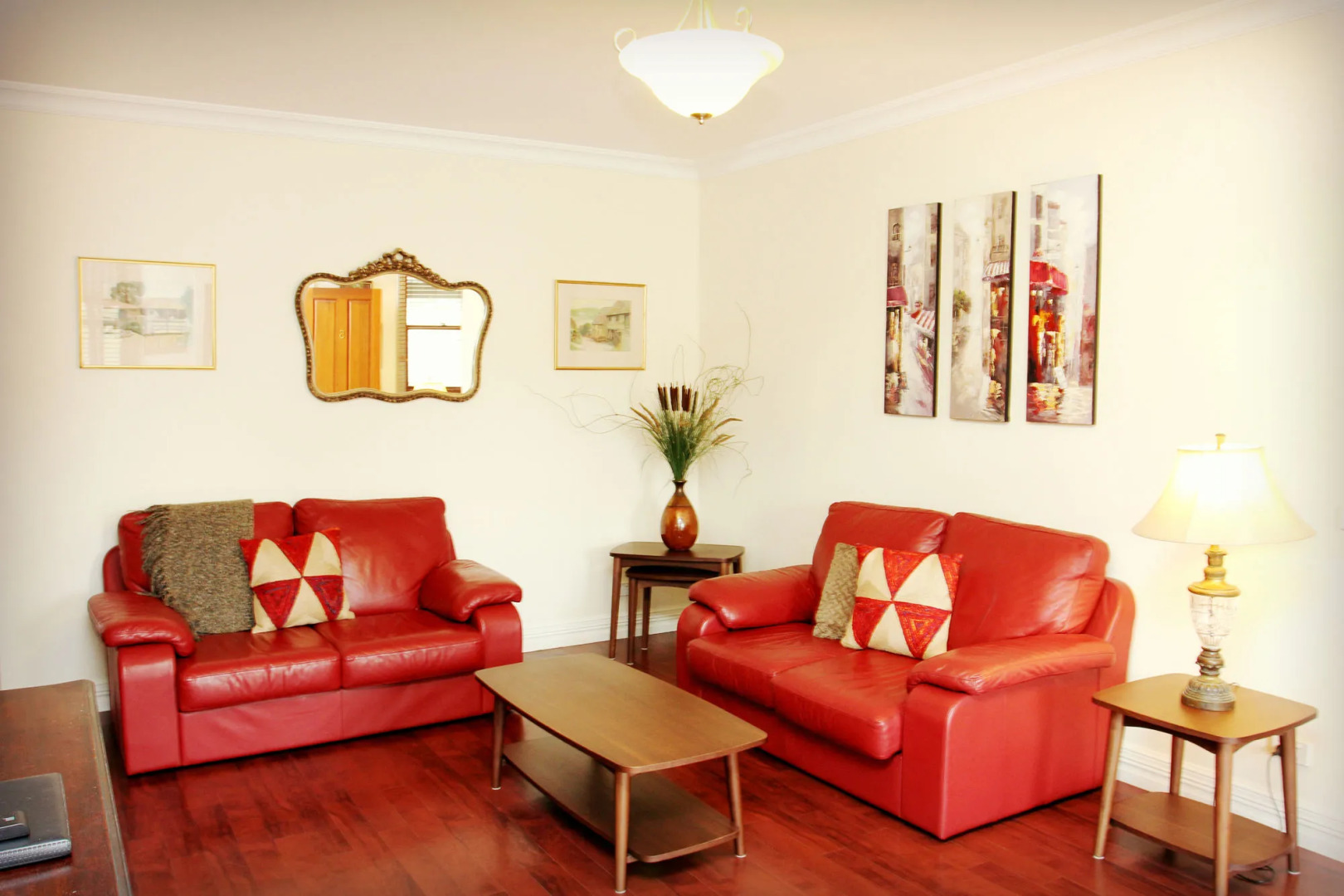 CocknBull Boutique Hotel