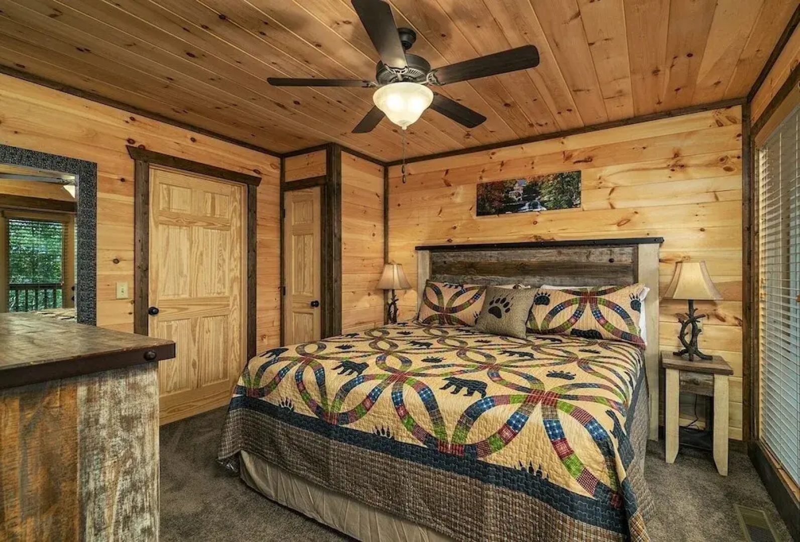 Take A Paws - 3 Bedrooms, 3 Baths, Sleeps 8 1 Cabin by RedAwning