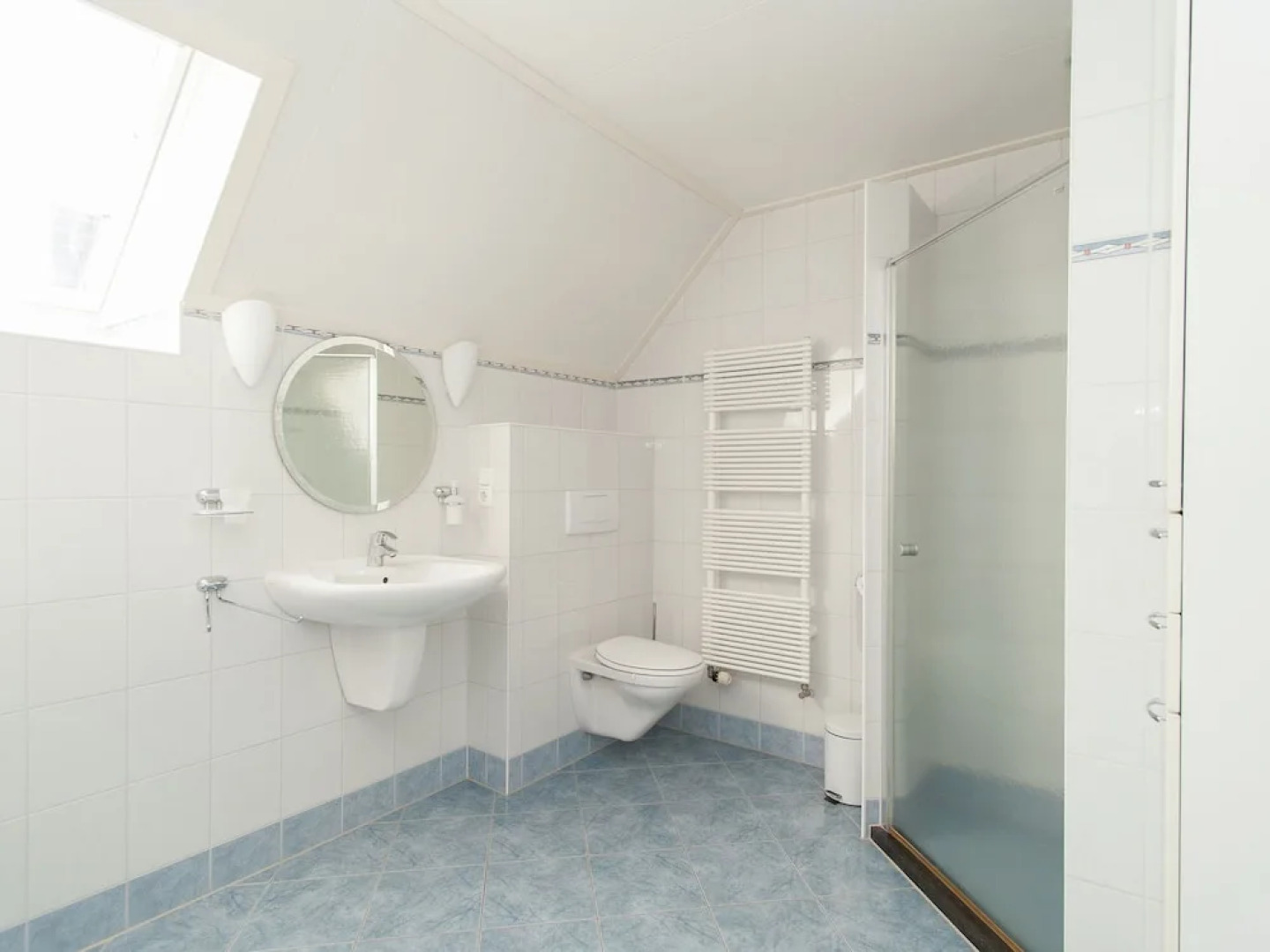 Lovely Holiday Home in Bergen With Meadow View