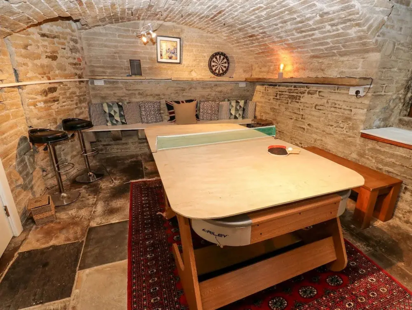 The Old Post Office - Pet Friendly Group Stays in Holmfirth