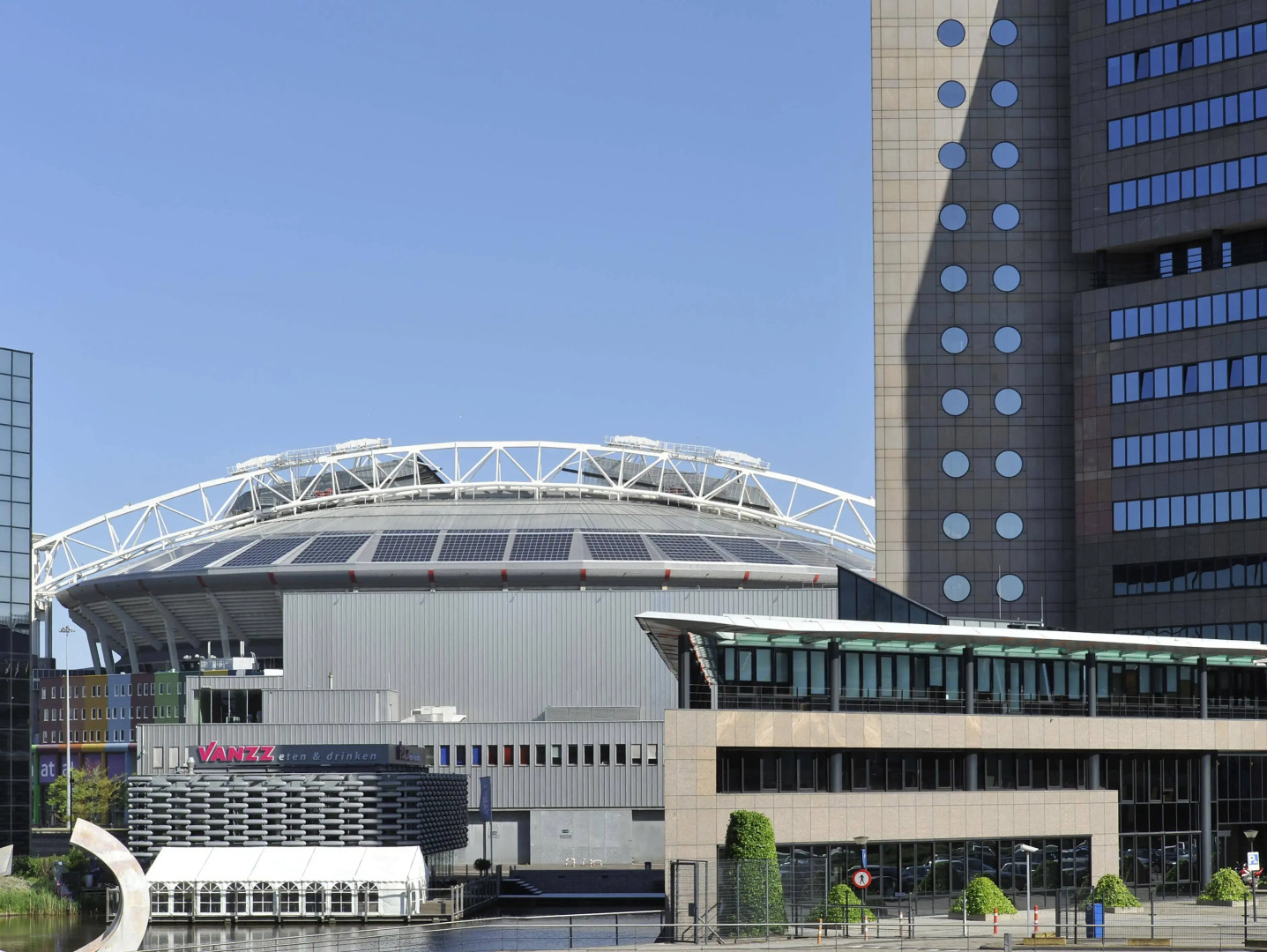 Отель Courtyard by Marriott Amsterdam Arena Atlas