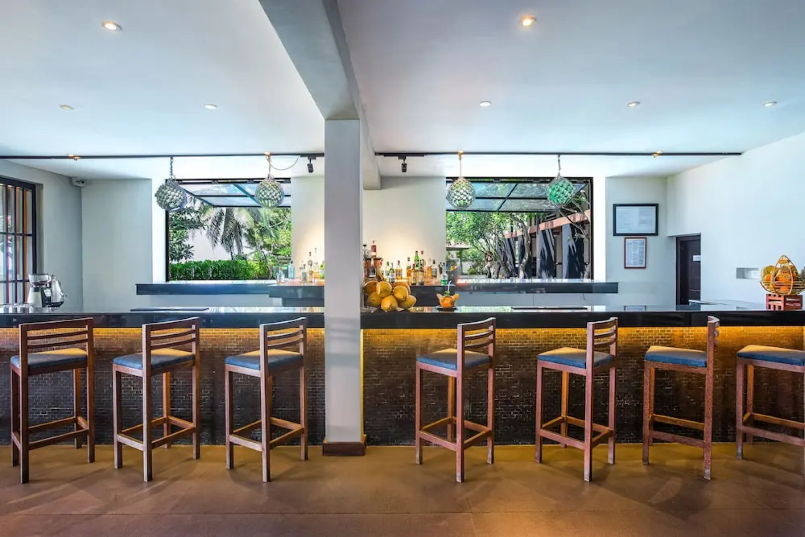 Taprospa  Footprints"