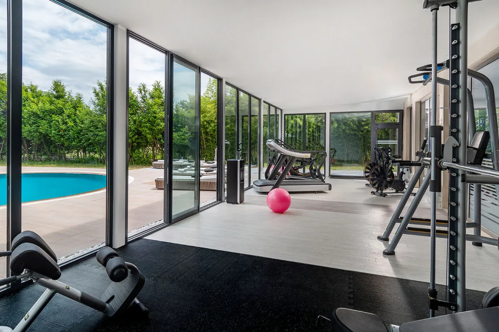 Hotel President Solin