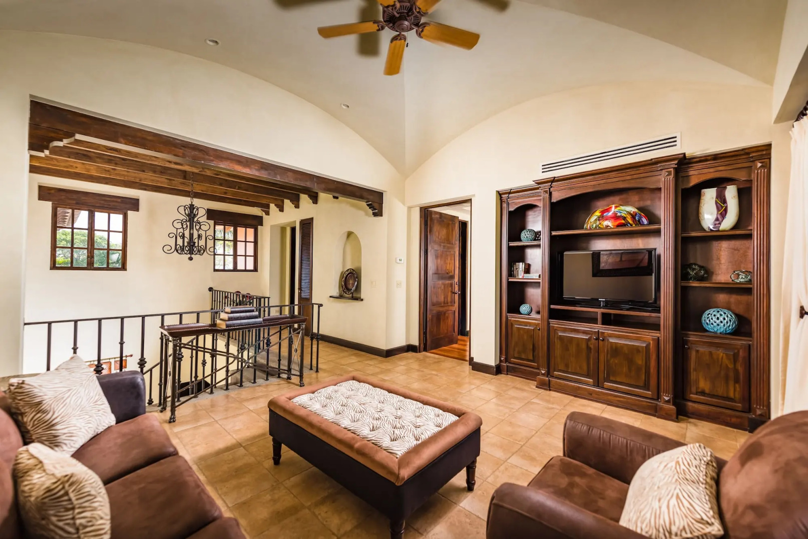 Luxury Vacation Rentals At Hacienda Pinilla