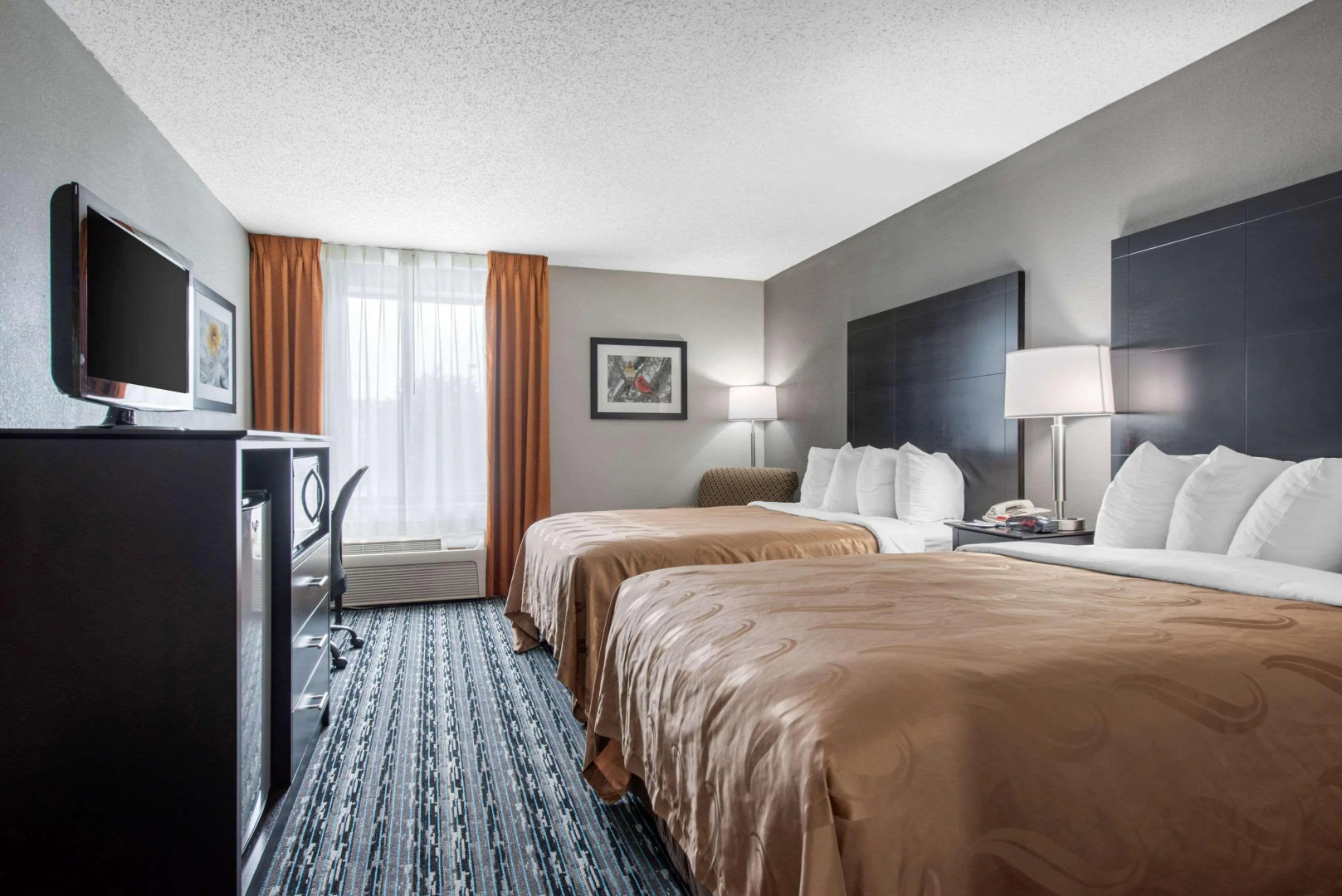 Quality Inn & Suites Brownsburg - Indianapolis West