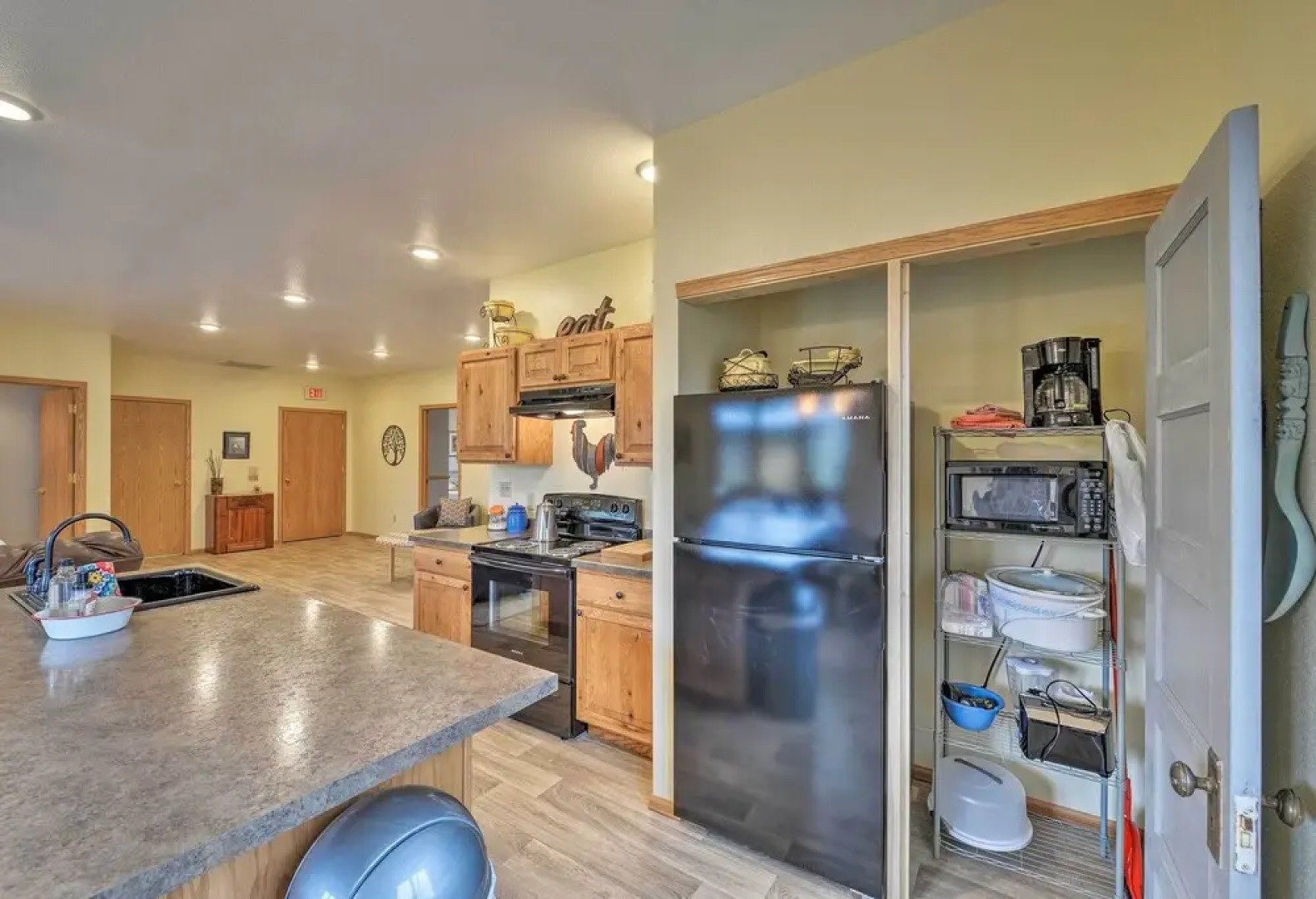 Spacious Home 10 Minutes to Ten Sleep Canyon!