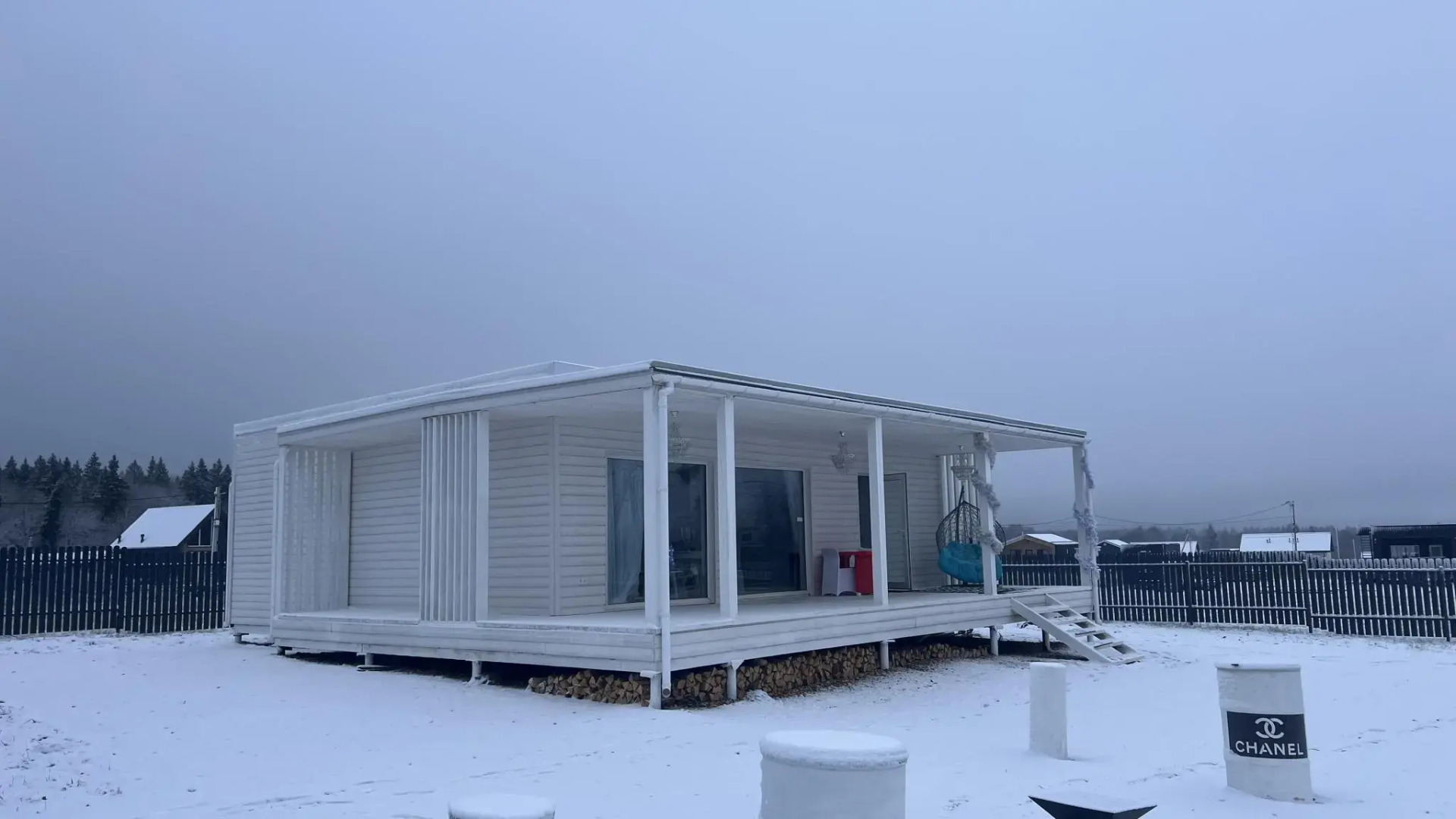 Дом с панорамными окнами