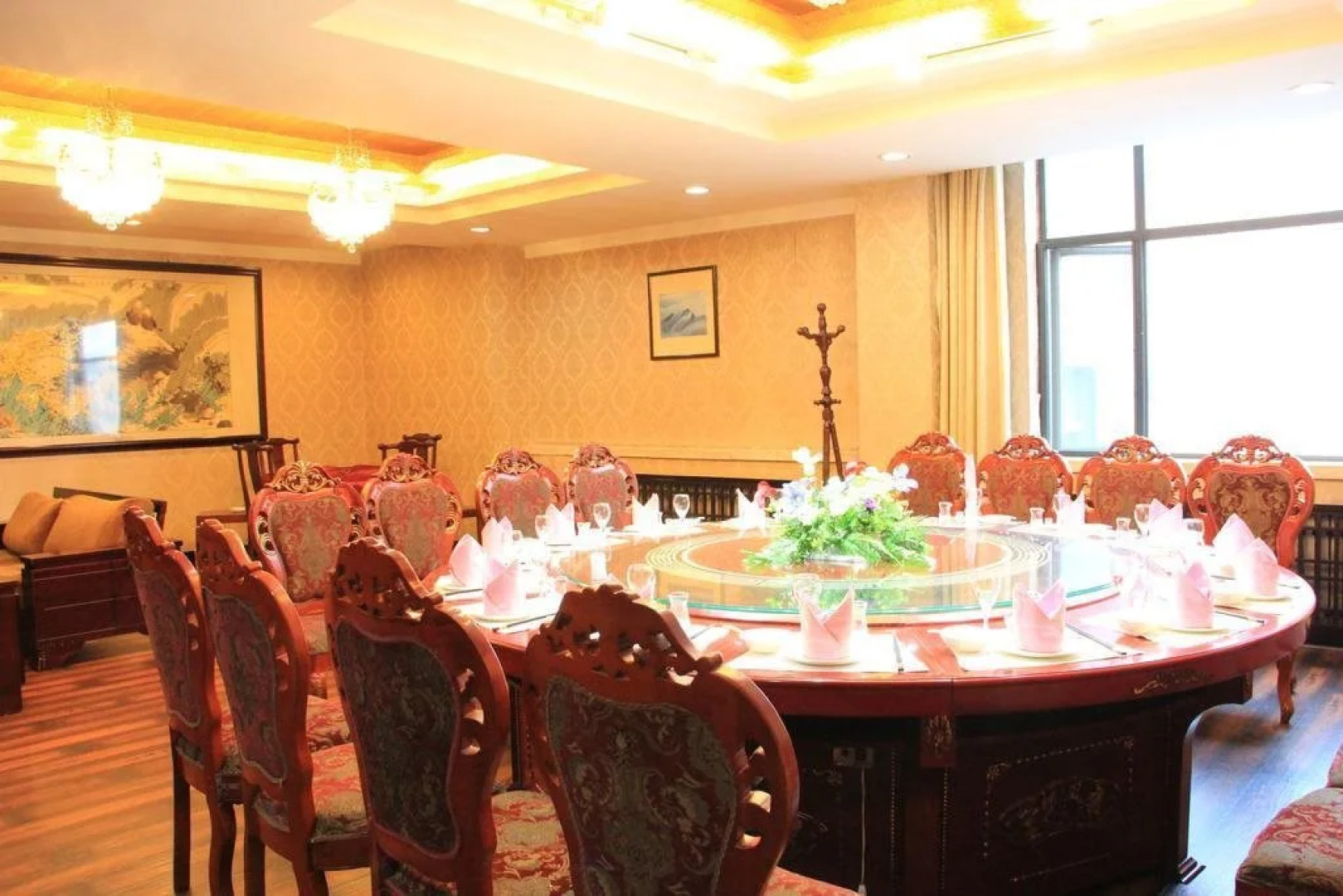 Wudangshan Taihe Xuanwu Hotel