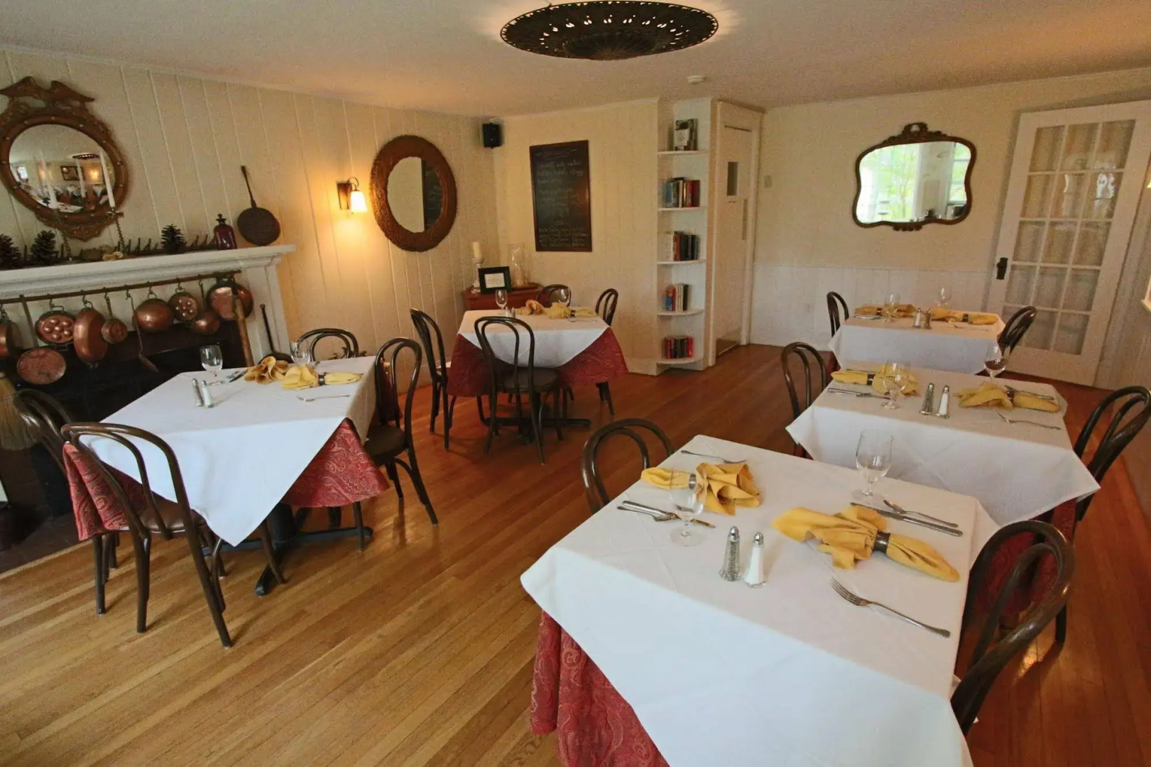 Red Clover Inn and Restaurant