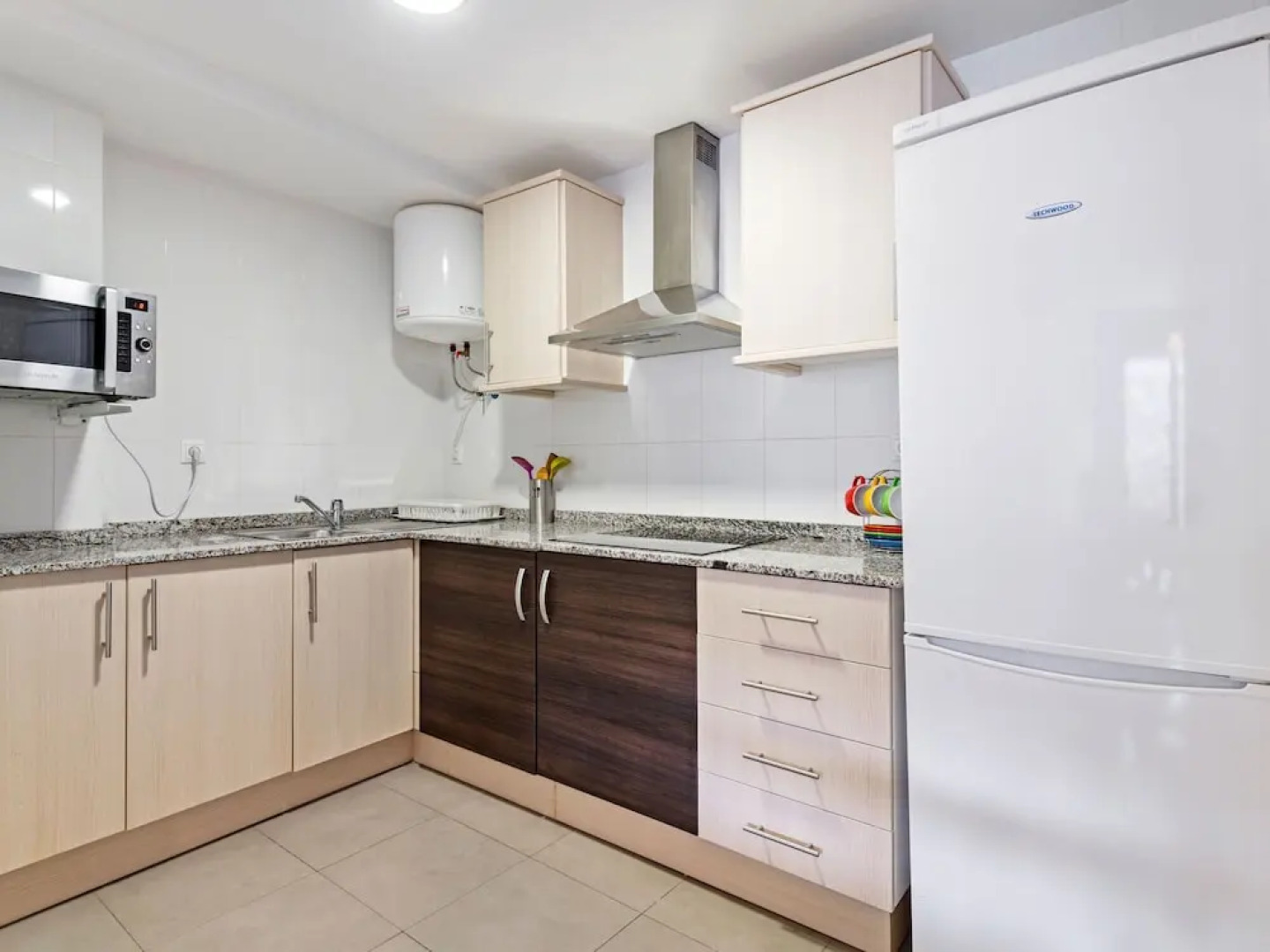 Contemporary Apartment in Gudar With Fireplace