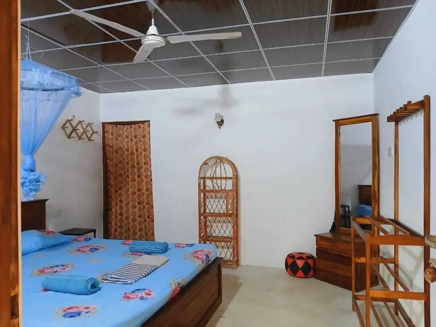 Alankuda Dolphin Village Hotel