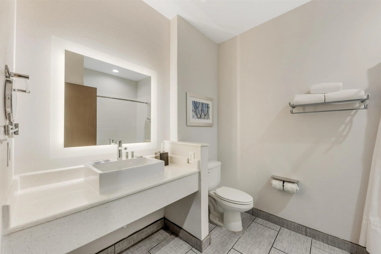 Best Western Green Oaks Inn & Suites