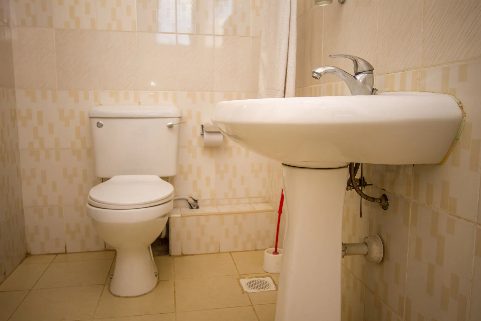 Meru Paramount Hotel