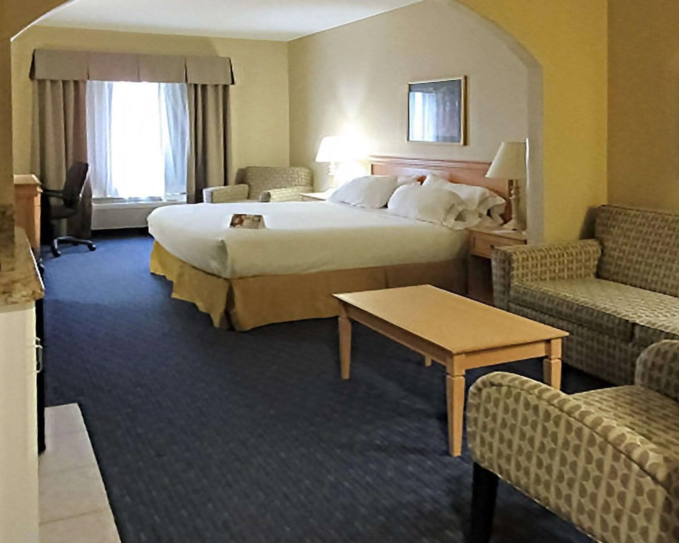 Blue Water Inn & Suites, Bw Signature Collection