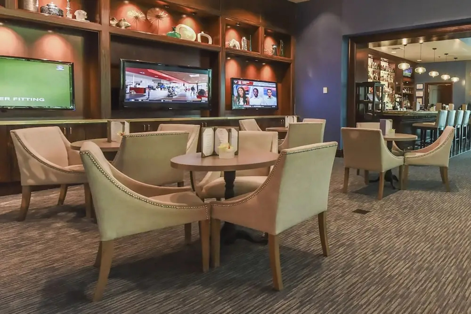 888 Two Bedroom Three Bath Suite at Signature Condo Hotel