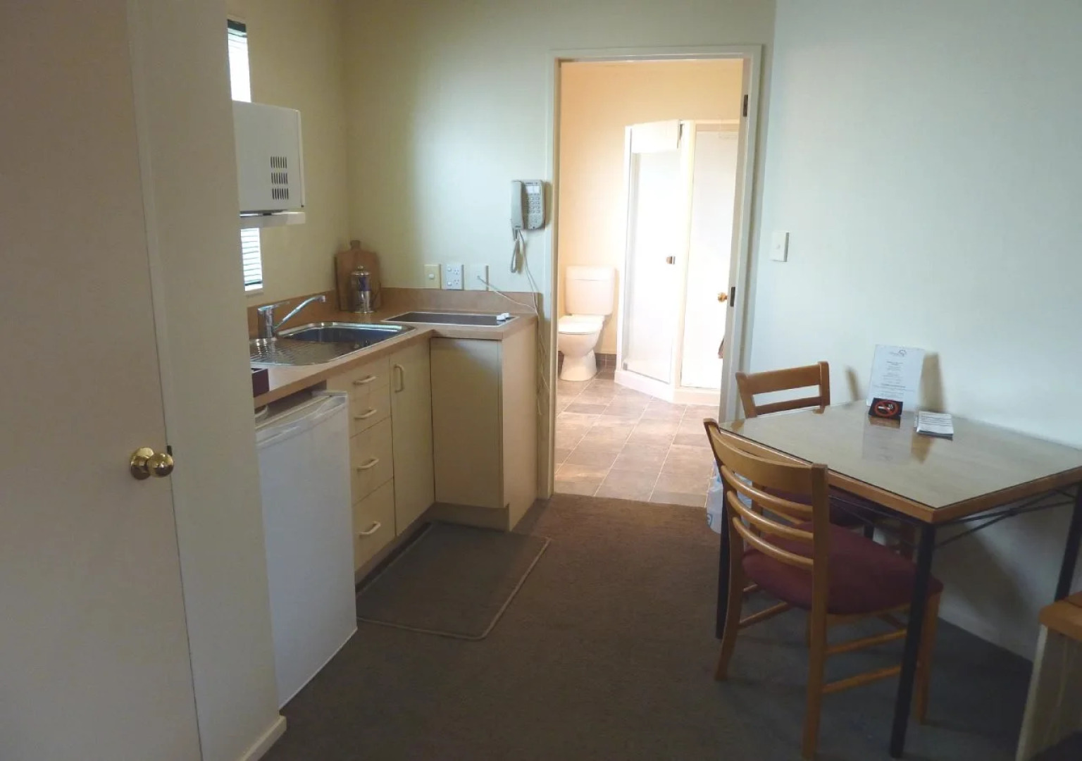 Bk's Pohutukawa Lodge