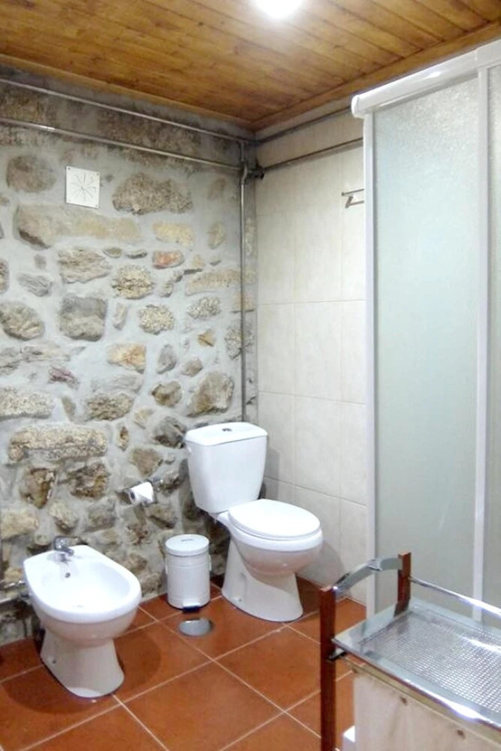 Villa With 2 Bedrooms in Lousada, With Wonderful Lake View, Private Pool, Enclosed Garden