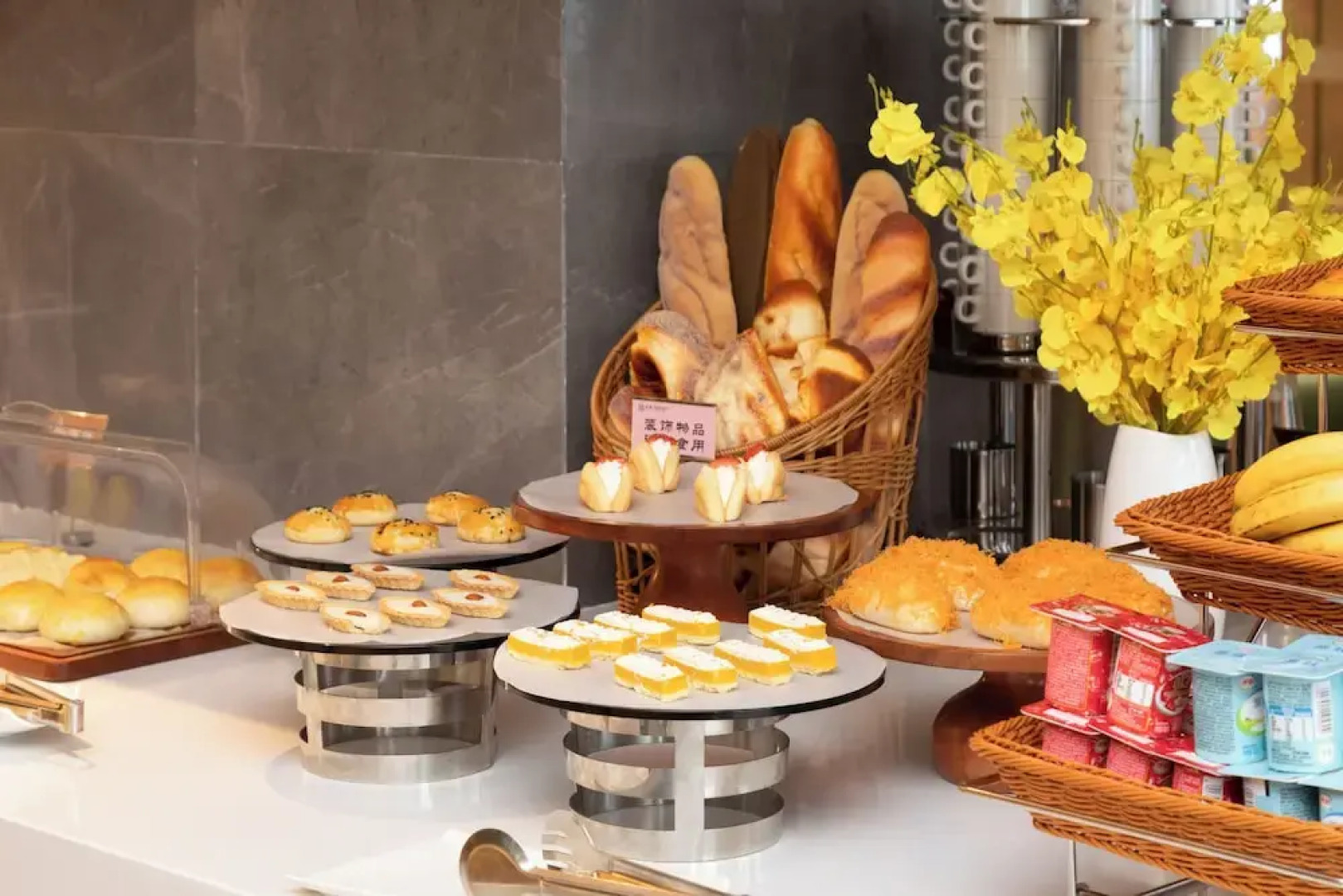 Heyuan Bashu International Meihao Lizhi