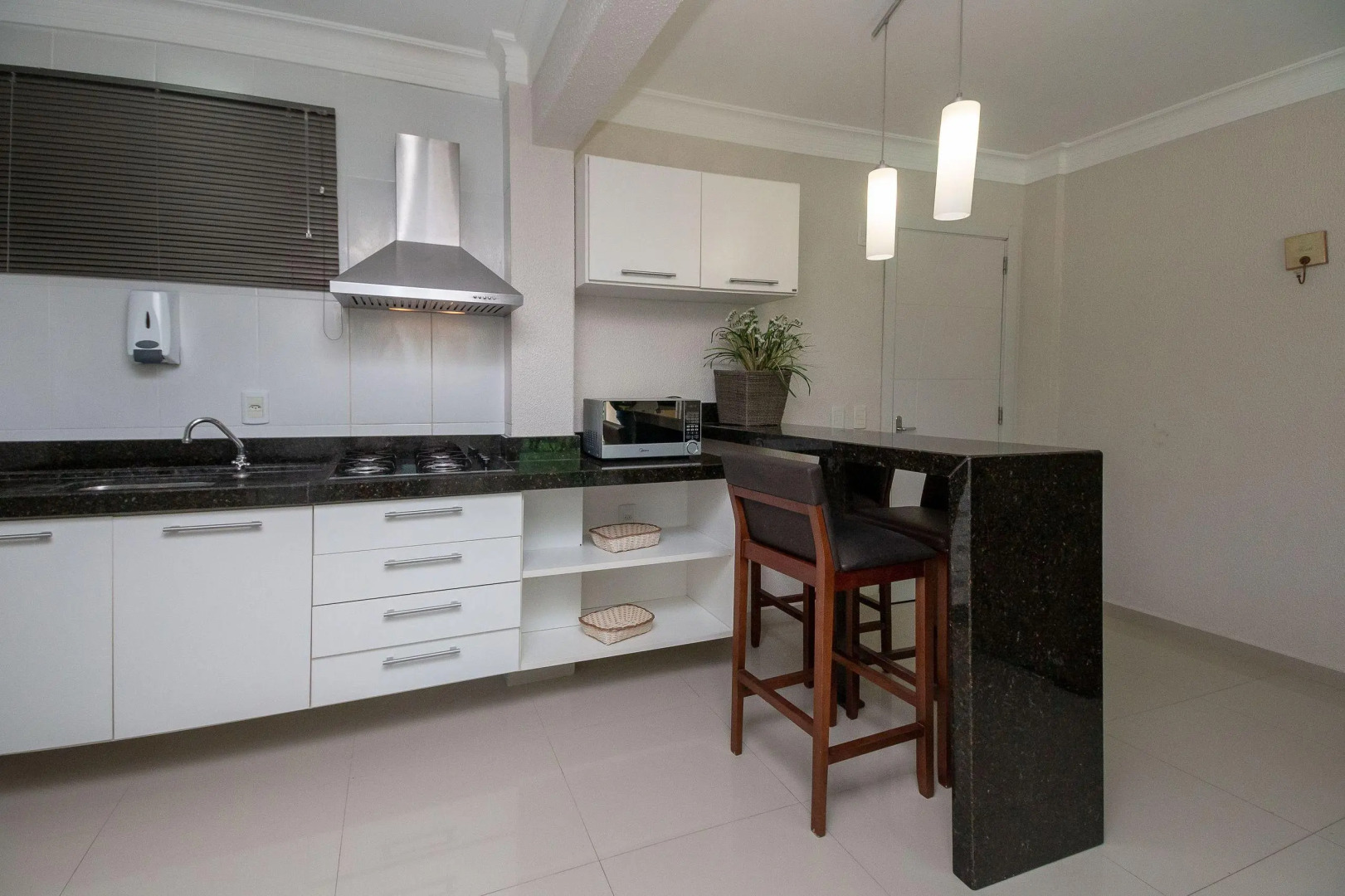 Apartamento 1 quarto no Summer Beach com piscina