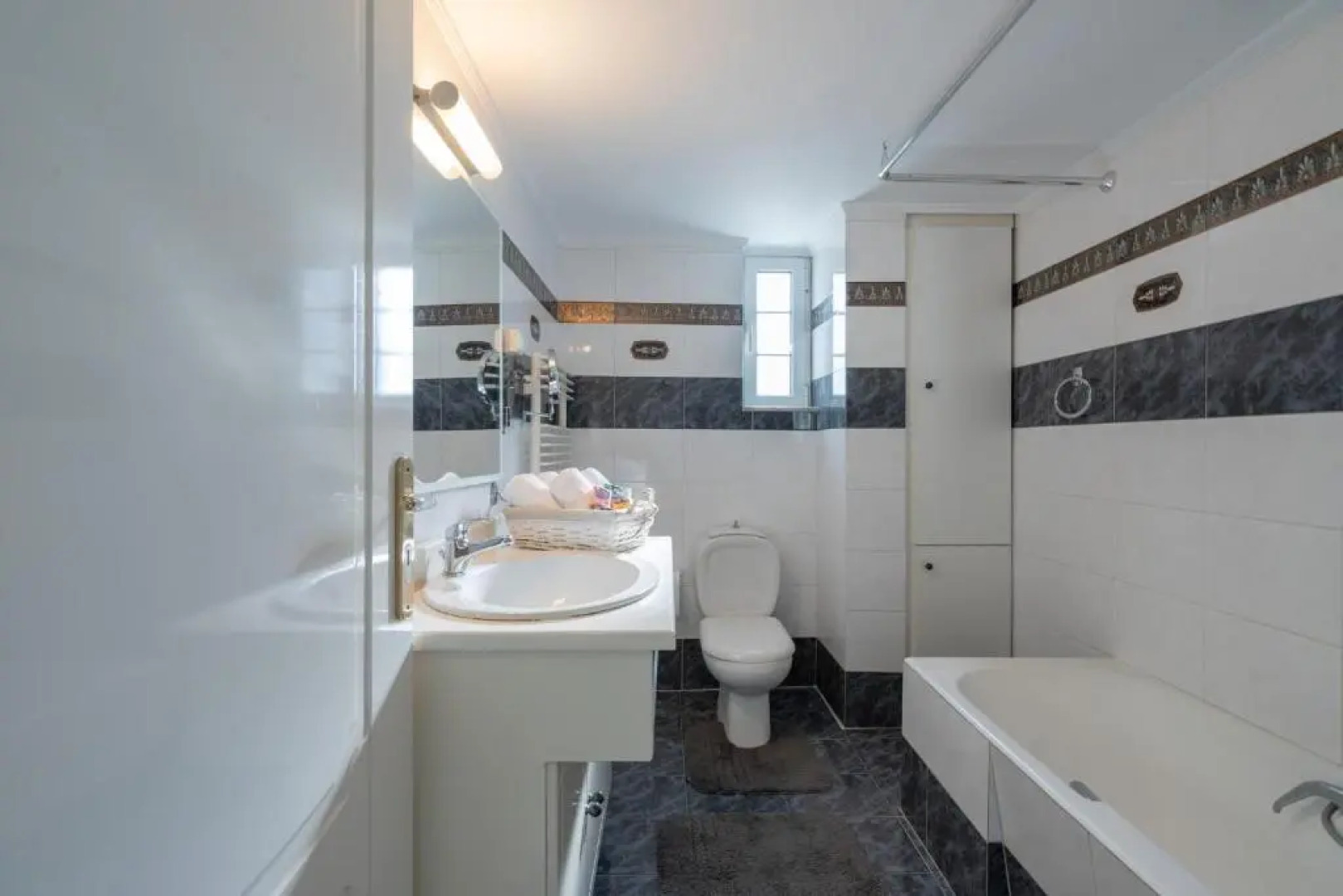 Fontana Luxury Villa Salakos With Pool Near Beach