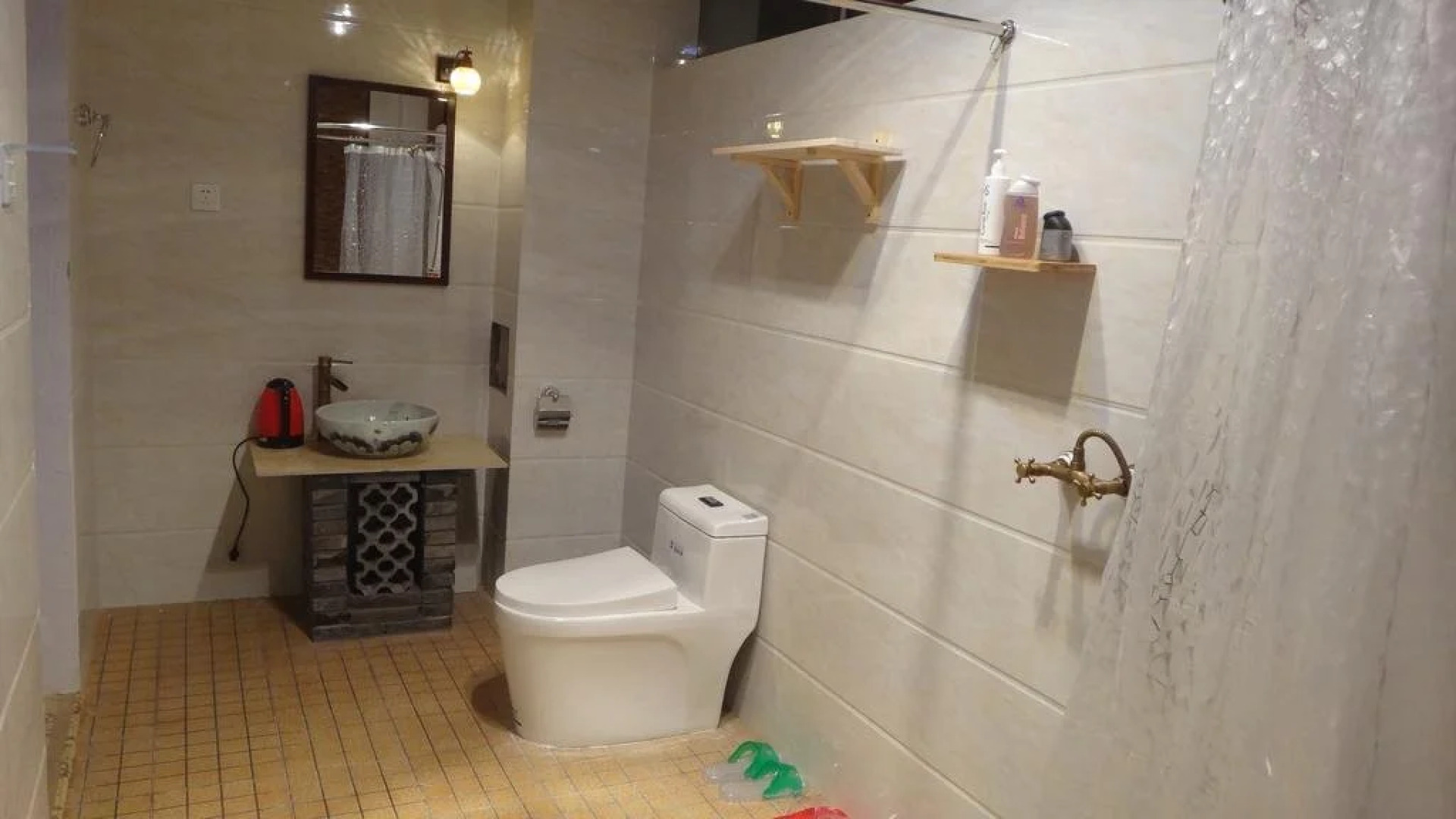 Lijiang Shuhe Caravan