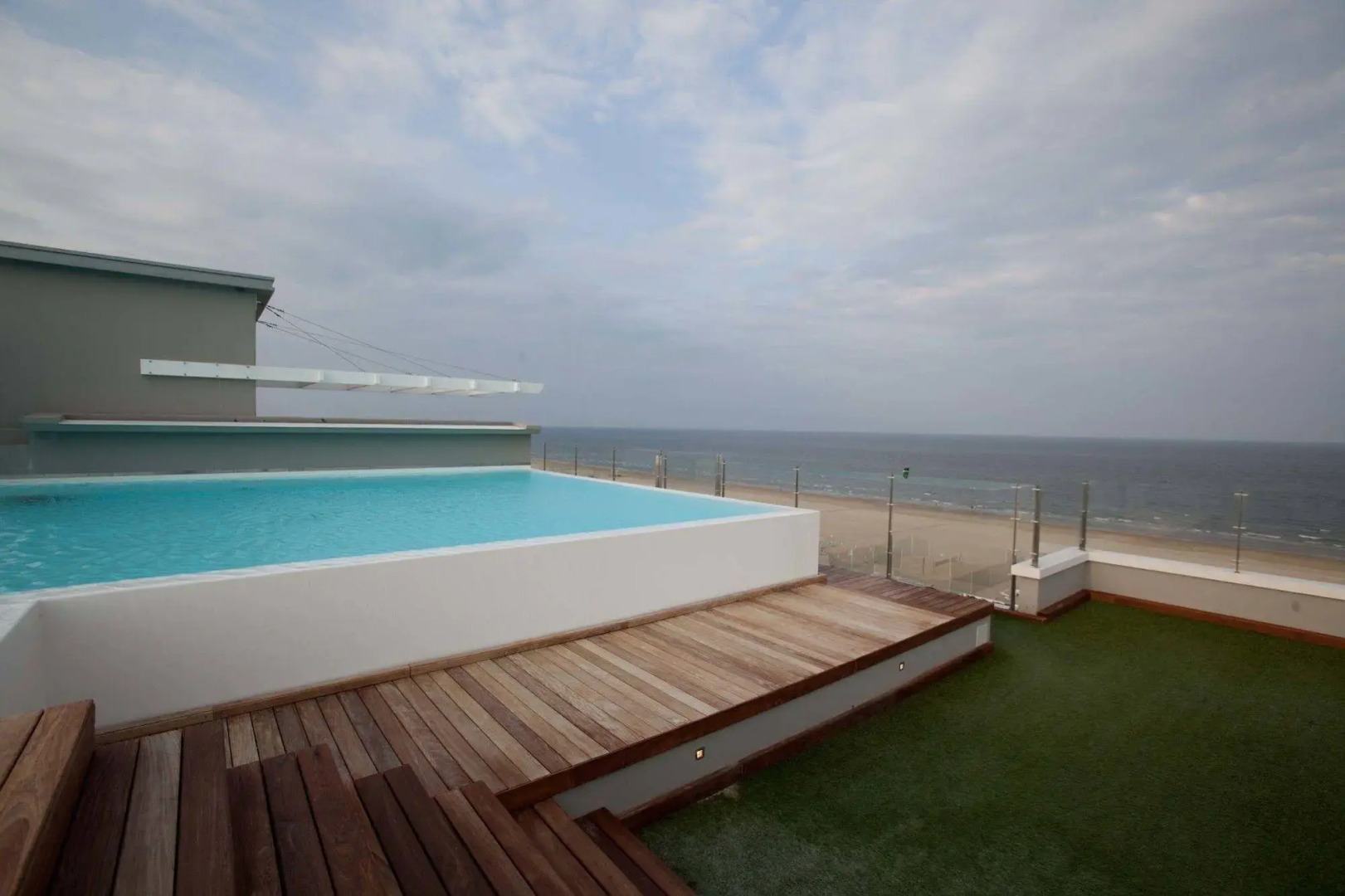 Villa Del Mare Spa Resort