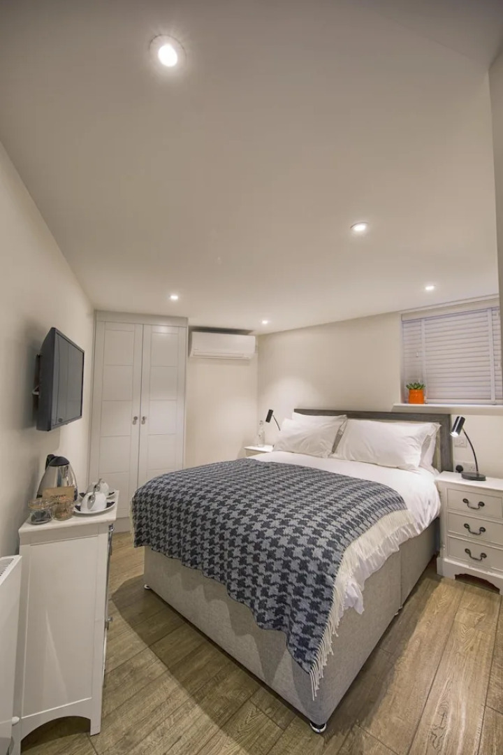 José Pizarro The Swan Inn Esher