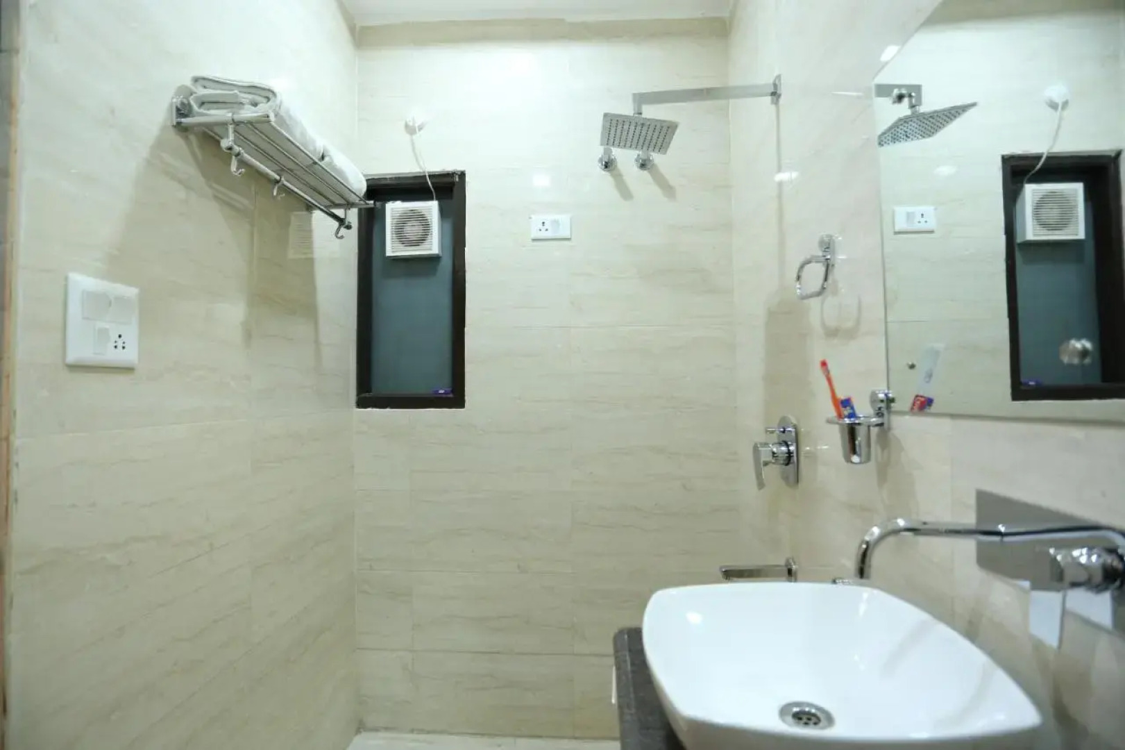 Hotel Ambience Jhansi