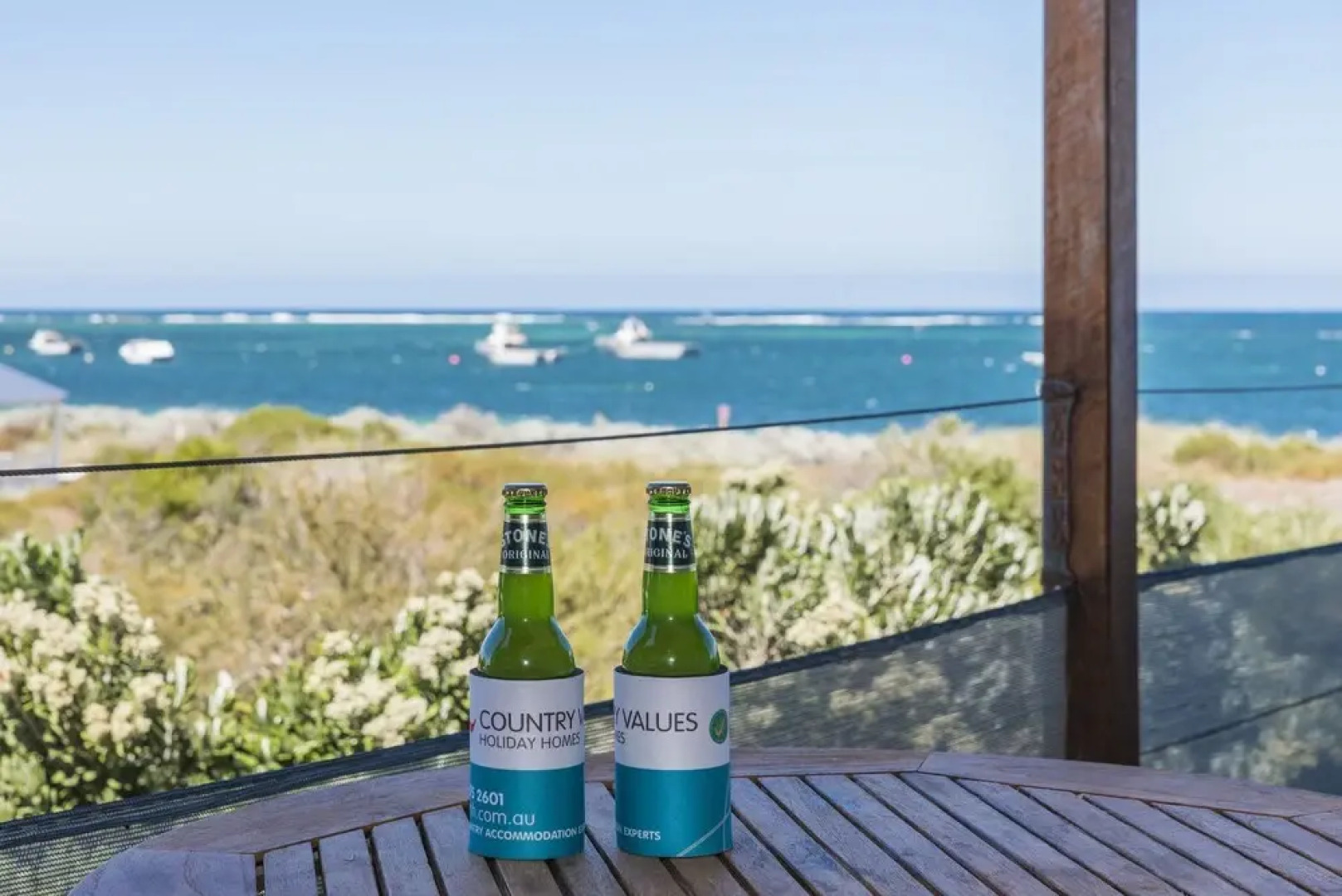 Wave House - Beach Front Lancelin